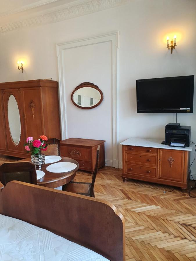 Prestige Aparthotel Piotrkowska 82 - Wyjatkowy Widok Na Deptak Łódź Eksteriør billede