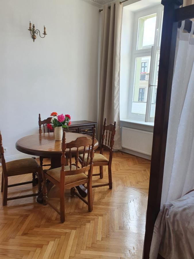 Prestige Aparthotel Piotrkowska 82 - Wyjatkowy Widok Na Deptak Łódź Eksteriør billede