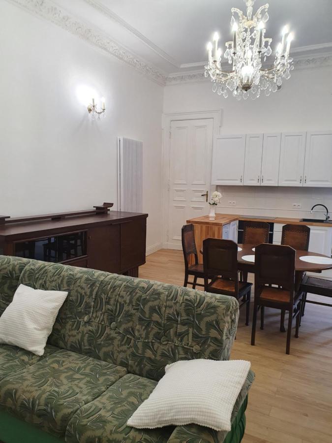 Prestige Aparthotel Piotrkowska 82 - Wyjatkowy Widok Na Deptak Łódź Eksteriør billede